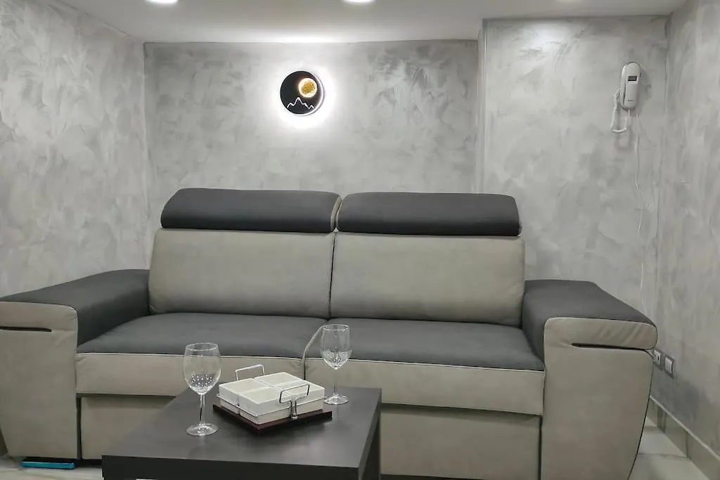 Il Duomo A Due Passi Apartment Naples 0*,  Italy