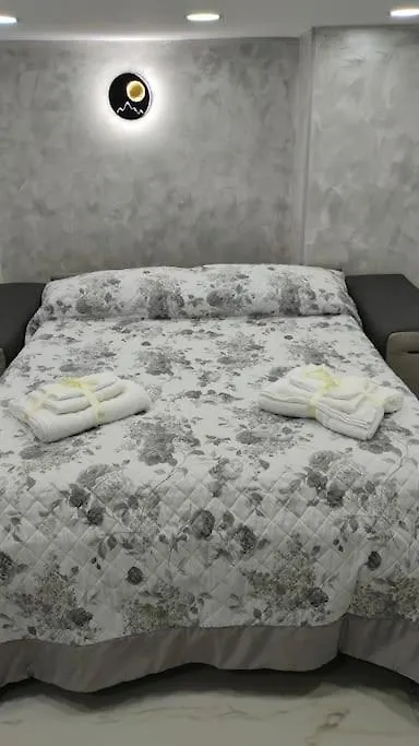 Il Duomo A Due Passi Apartment Naples