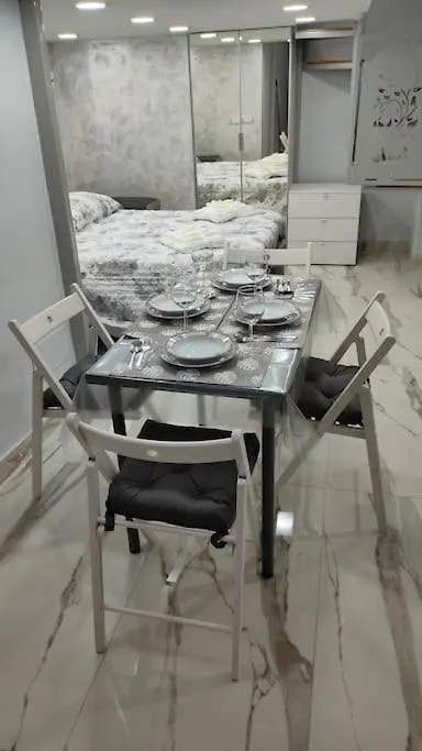 Il Duomo A Due Passi Apartment Naples