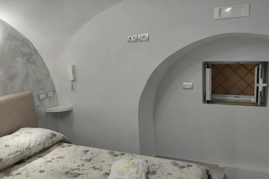 Il Duomo A Due Passi Apartment Naples