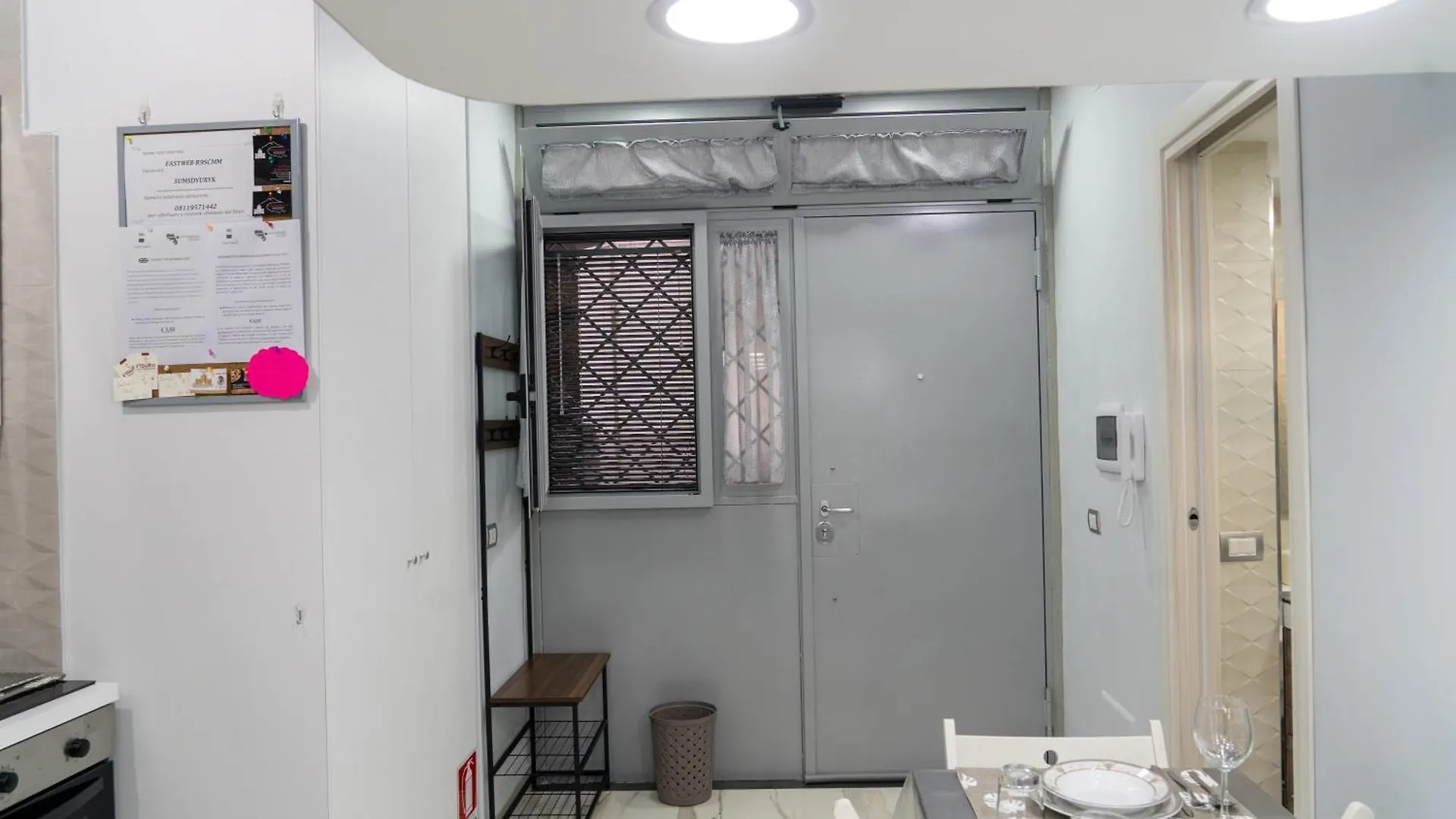 Il Duomo A Due Passi Apartment Naples